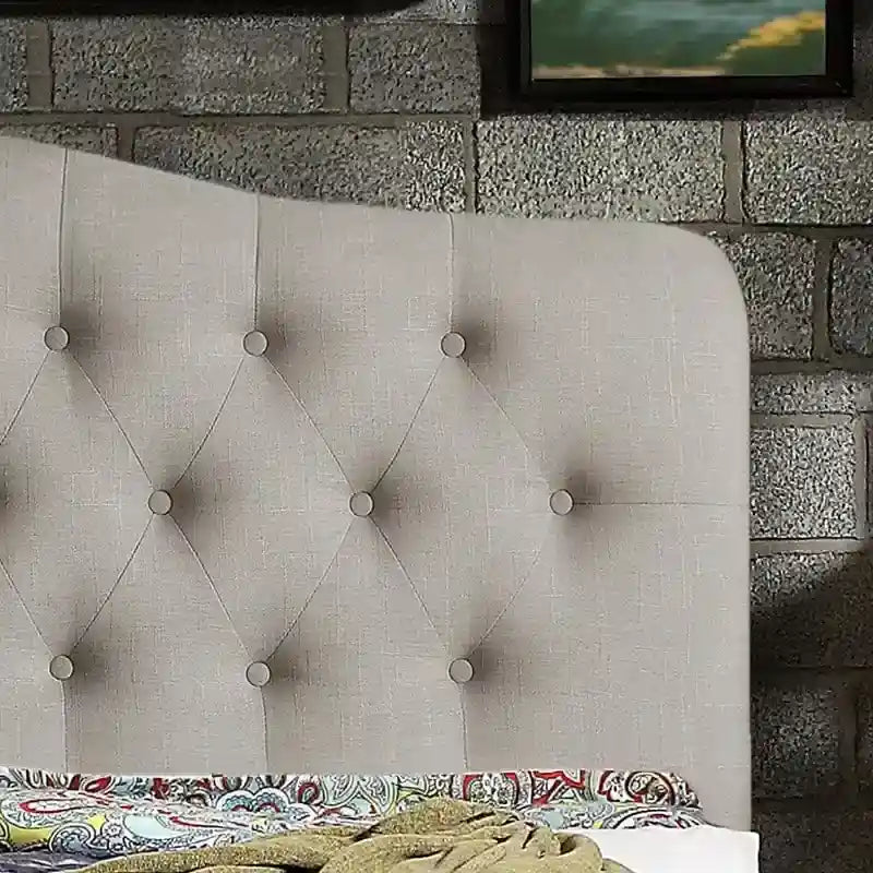 Curved Upholstered Button-tufted Platform Bed Frame
