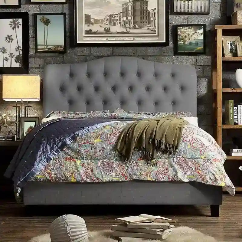 Curved Upholstered Button-tufted Platform Bed Frame