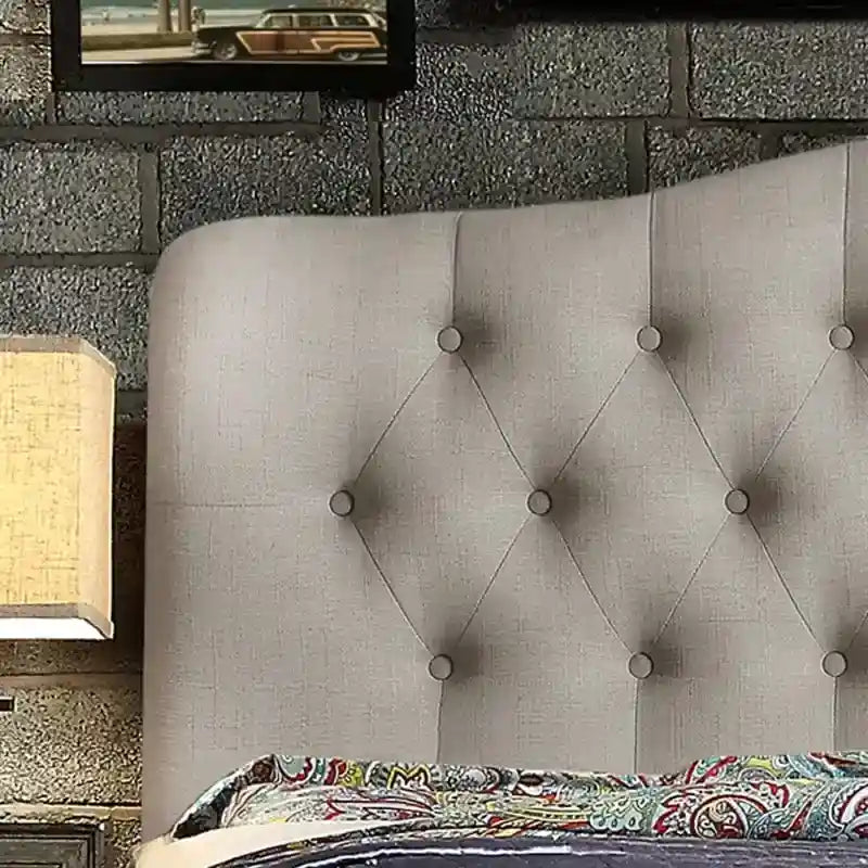 Curved Upholstered Button-tufted Platform Bed Frame