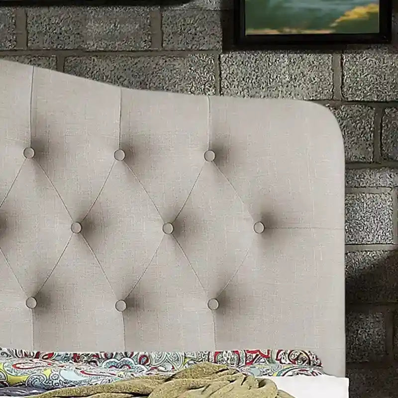 Curved Upholstered Button-tufted Platform Bed Frame