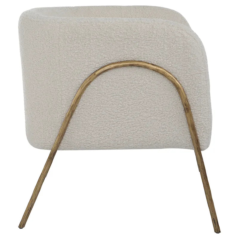Fauteuil d'appoint en peau lainée blanc cassé - 27W x 28.5H x 27D