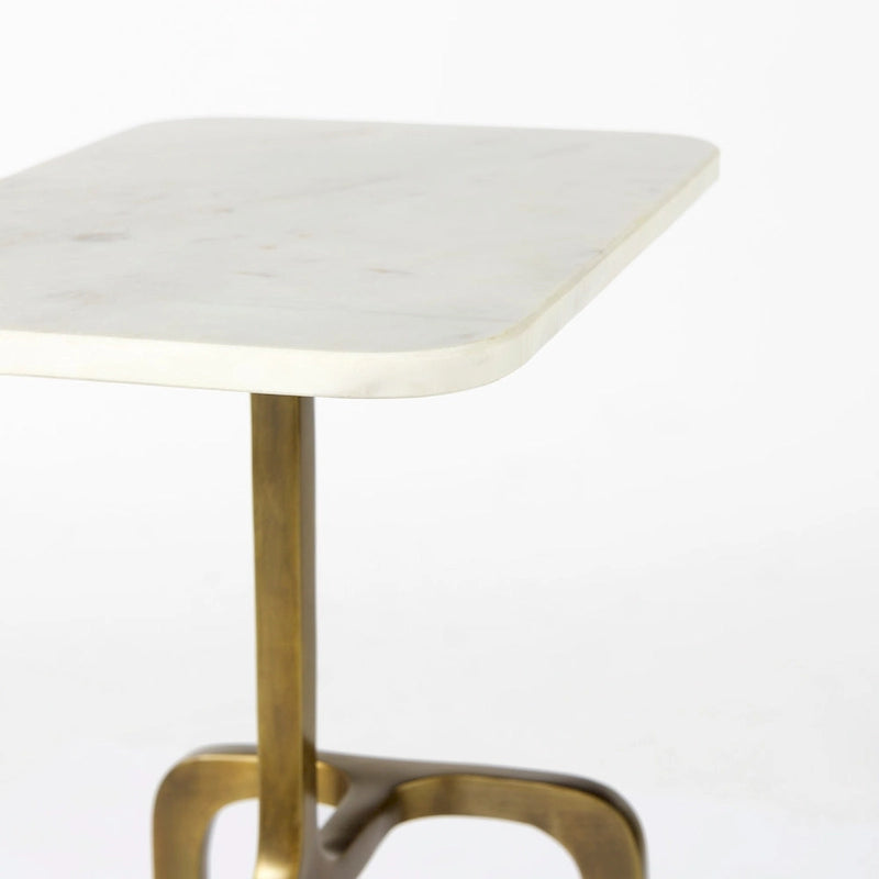 Table d’appoint rectangulaire avec plateau en marbre blanc et base en métal doré - 17.3L x 11.3W x 22.8H
